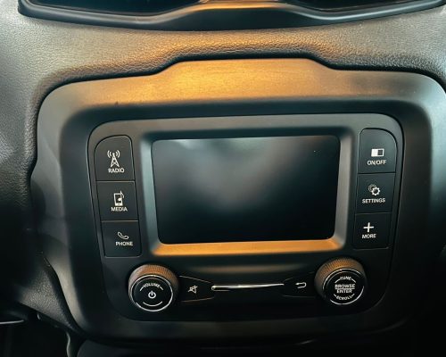 377088-jeep-renegade-20250625152154939405