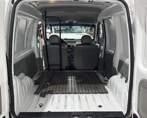 377889-renault-kangoo-20250701074921944278