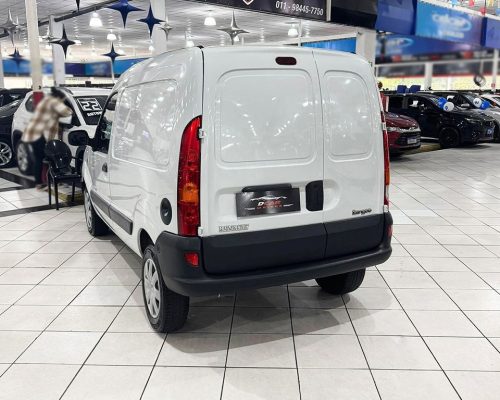 377889-renault-kangoo-20250701074922615303